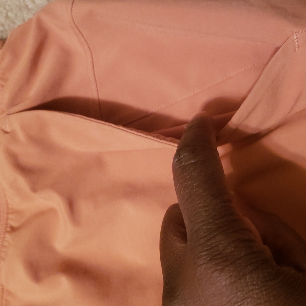Lululemon Men's T.H.E. Linerless Sedona Sunset Shorts - Picture 6 of 15